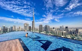 Highest Infinity Pool In Downtown Dubai